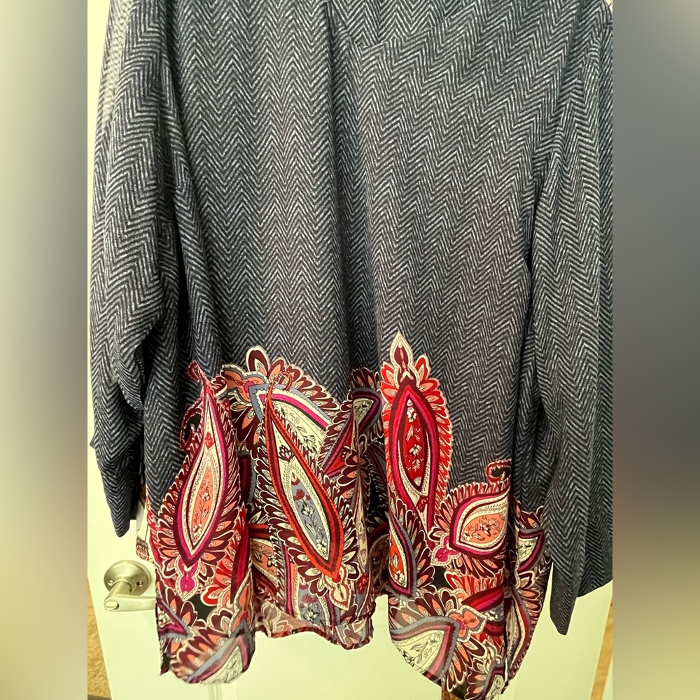 Gray/Blue Patterned blouse with vibrant paisley